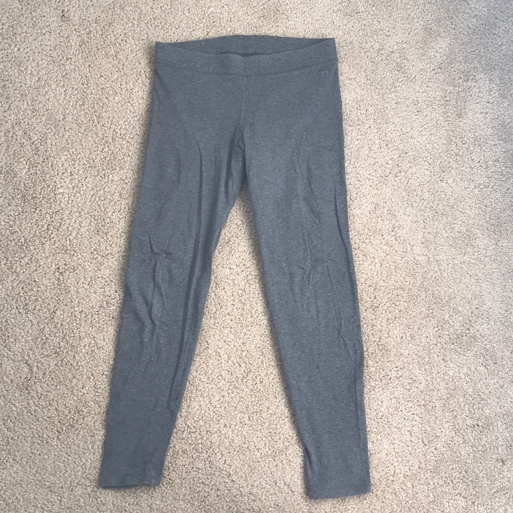 Victoria’s Secret PINK workout leggings